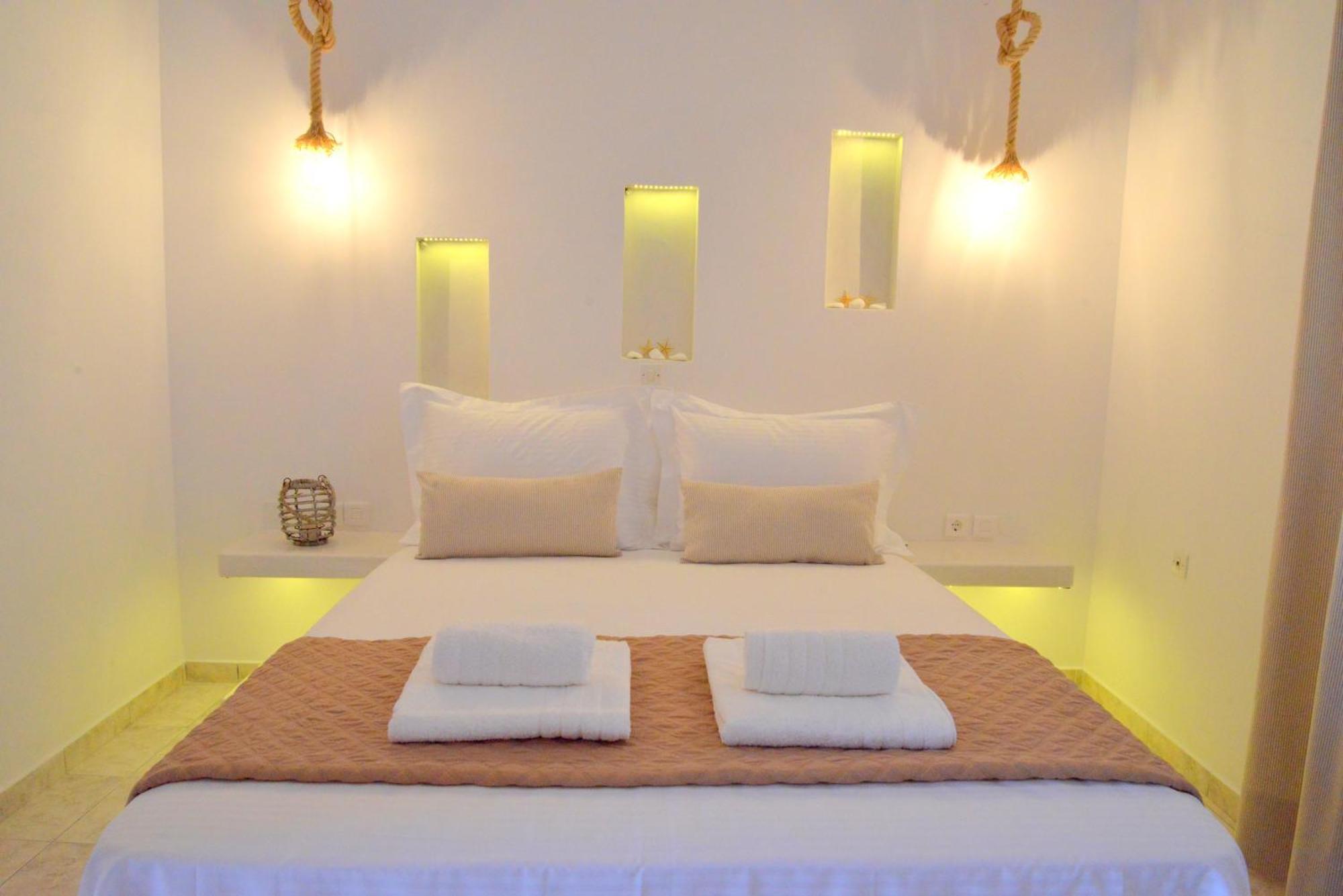 Niki Rooms Adamantas  Quarto foto